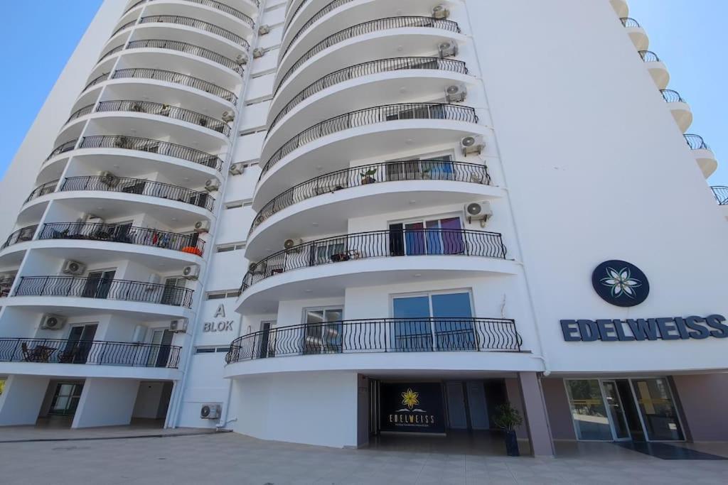 Edelweiss Success Home Beach Iskele District  ภายนอก รูปภาพ